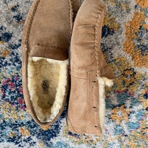 Ugg slippers